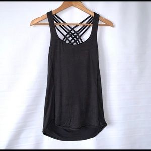 Lululemon Tank Top Size 4 Free to Be Wild